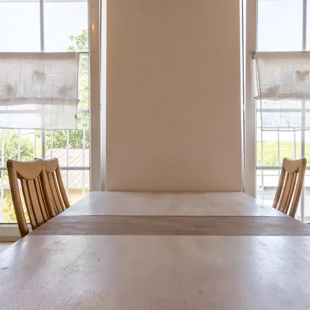 Апартаменты Arbeitnehmerunterkunft 6 Personen Mit Grosser Terrasse Sulzheim (Rhineland-Palatinate)