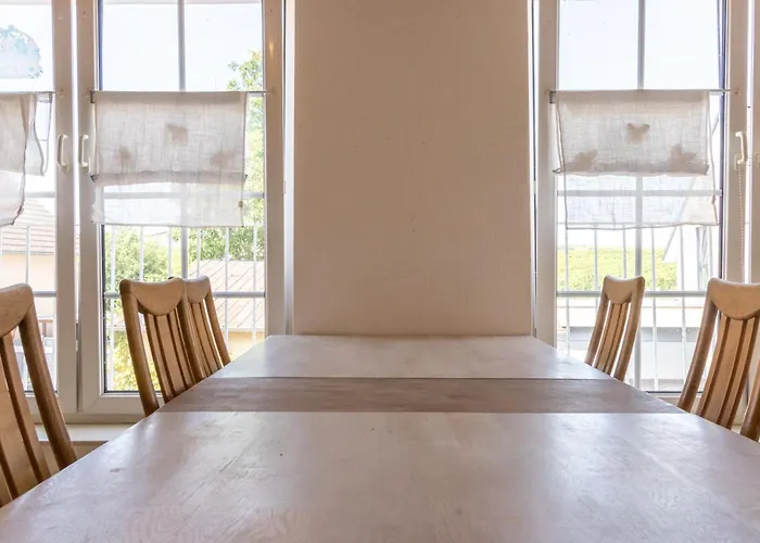 Apartamento Arbeitnehmerunterkunft 6 Personen Mit Grosser Terrasse Sulzheim (Rhineland-Palatinate)