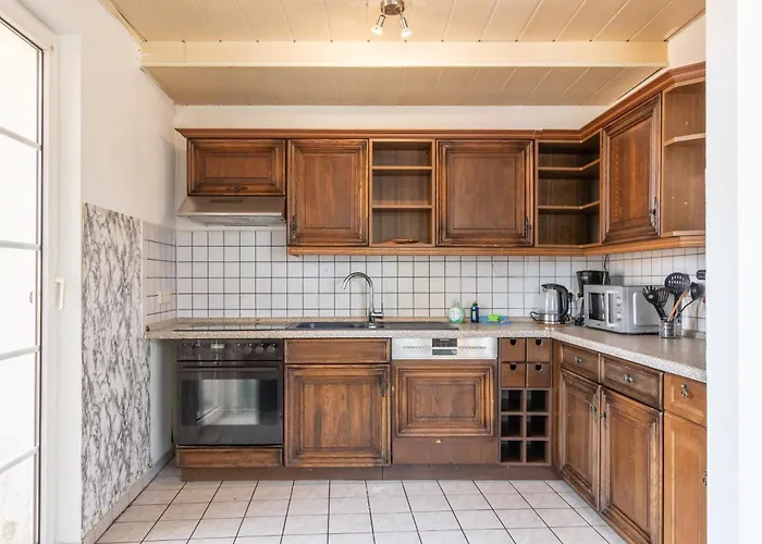 Apartamento Arbeitnehmerunterkunft 6 Personen Mit Grosser Terrasse *